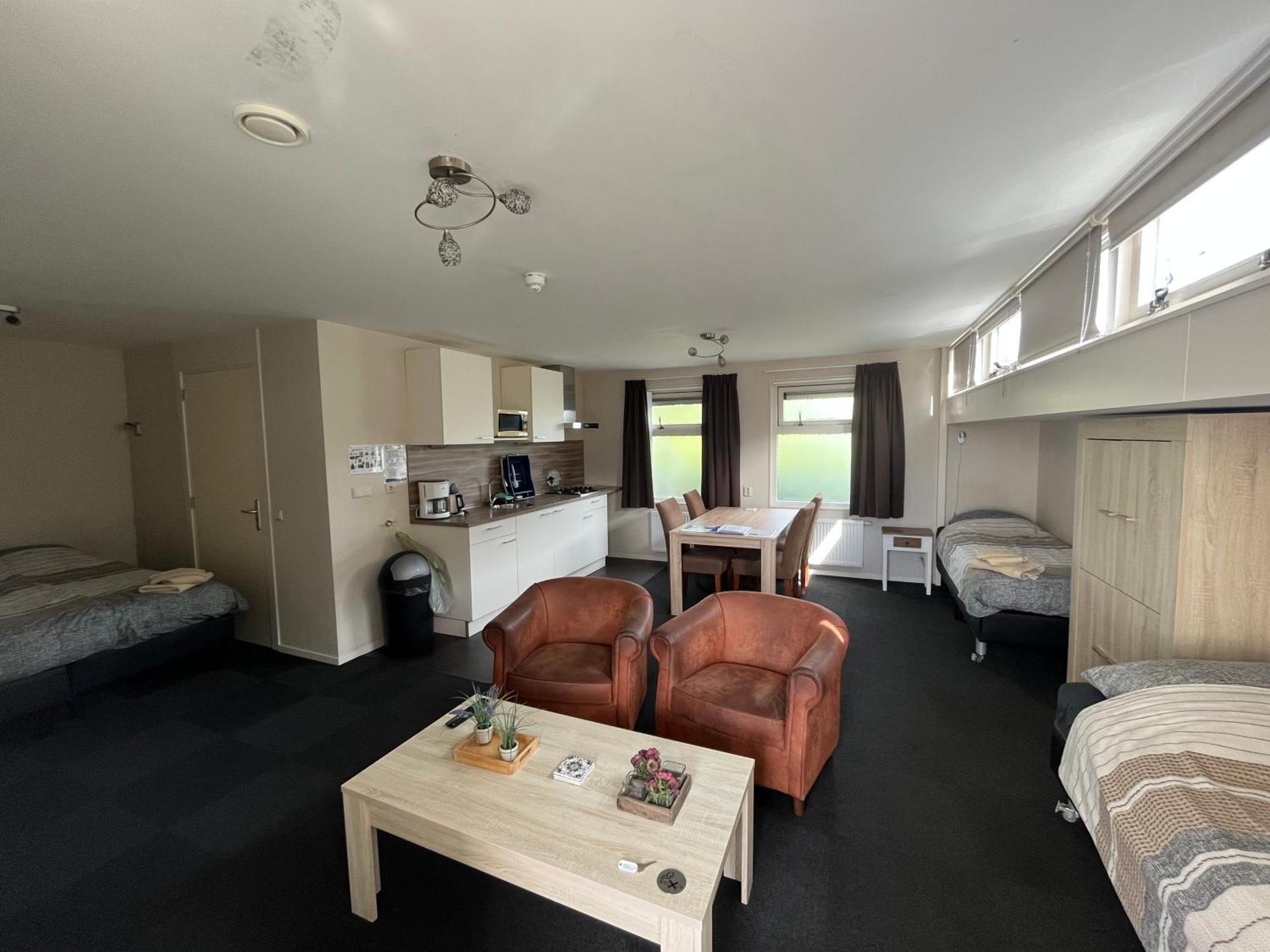 Visserslust - Woonboten & Appartementen Vinkeveen Exteriör bild