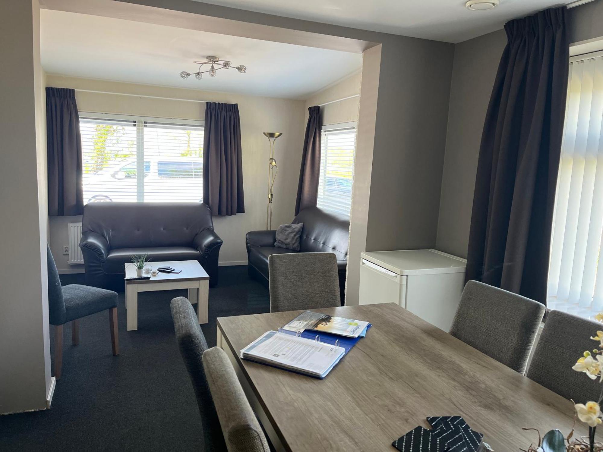 Visserslust - Woonboten & Appartementen Vinkeveen Exteriör bild