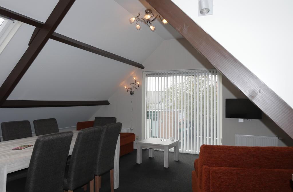 Visserslust - Woonboten & Appartementen Vinkeveen Rum bild