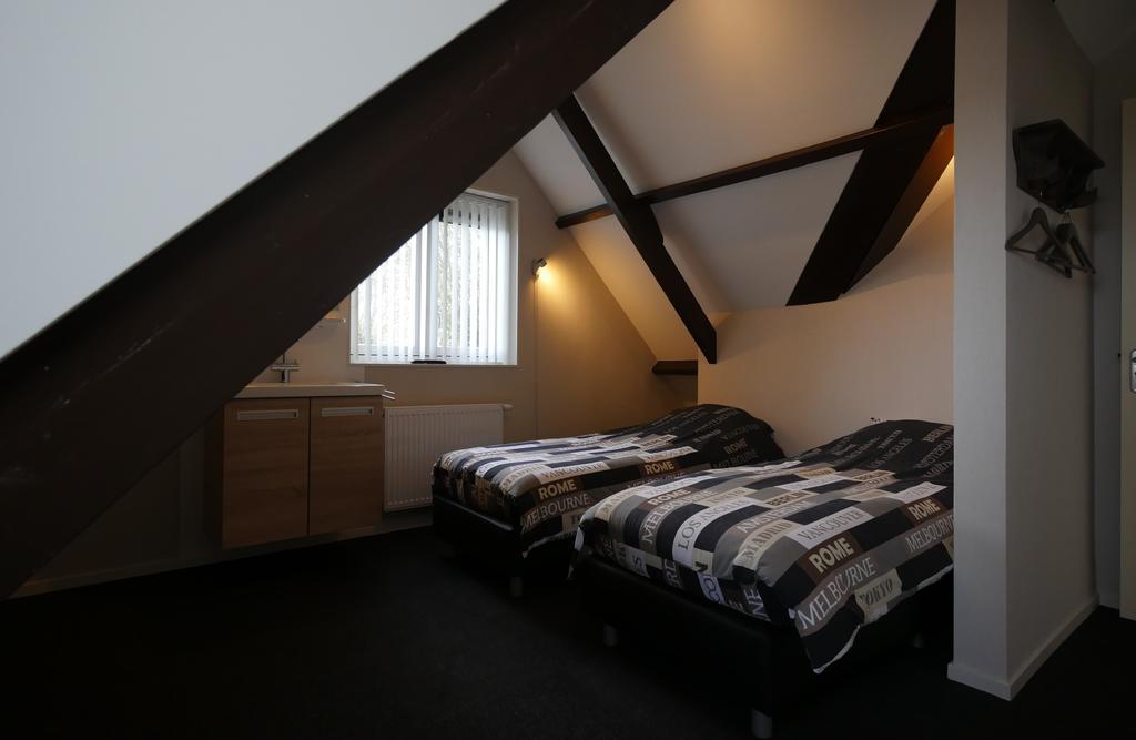 Visserslust - Woonboten & Appartementen Vinkeveen Rum bild