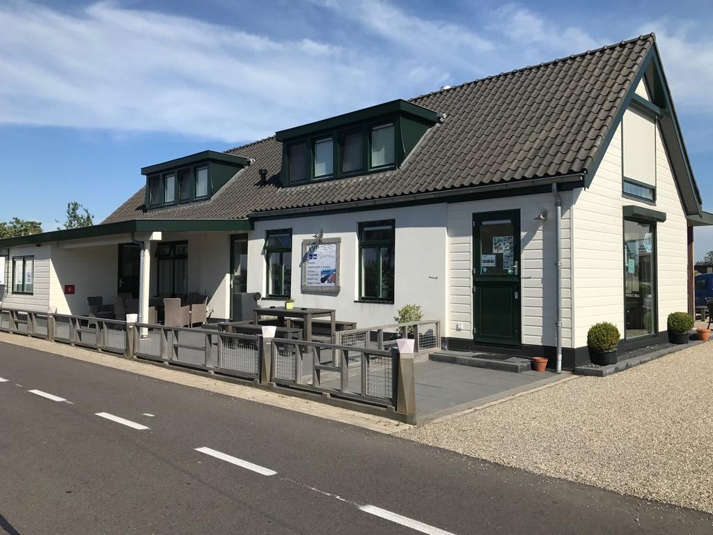 Visserslust - Woonboten & Appartementen Vinkeveen Exteriör bild