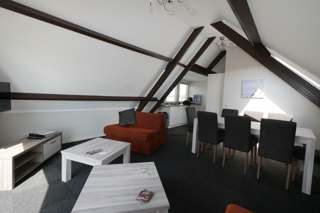 Visserslust - Woonboten & Appartementen Vinkeveen Exteriör bild